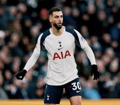 哈特三双尼克斯大胜国王 马克西31分76人擒牛