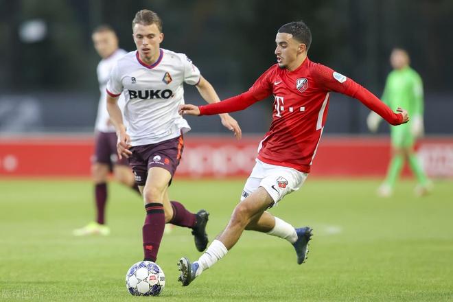 去向显得更 去向显得更